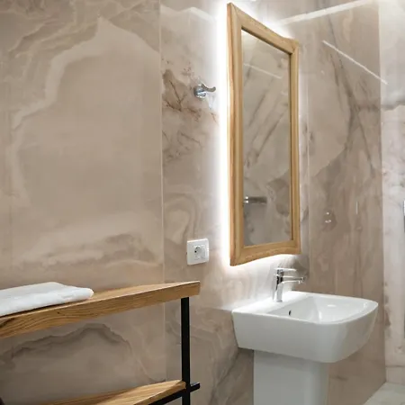 Fior D' Ilyonis - Sea View Apartman *